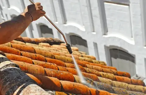 Nettoyage de toitures - Barrême